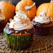 pumpkin-cupcakes-6