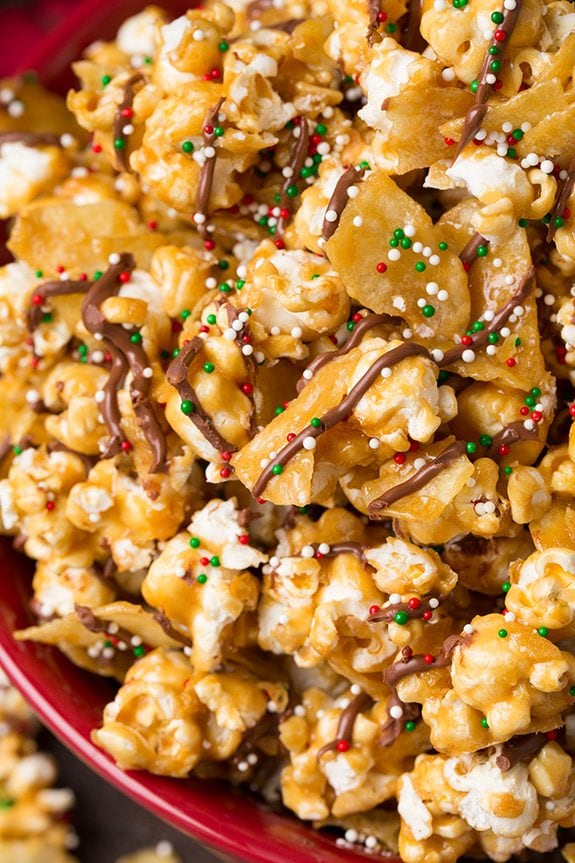 Who invented caramel popcorn?