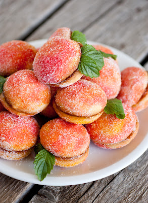peach cookies {that look like a real peach!}