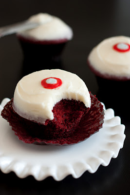 Sprinkles Copycat Red Velvet Cupcakes