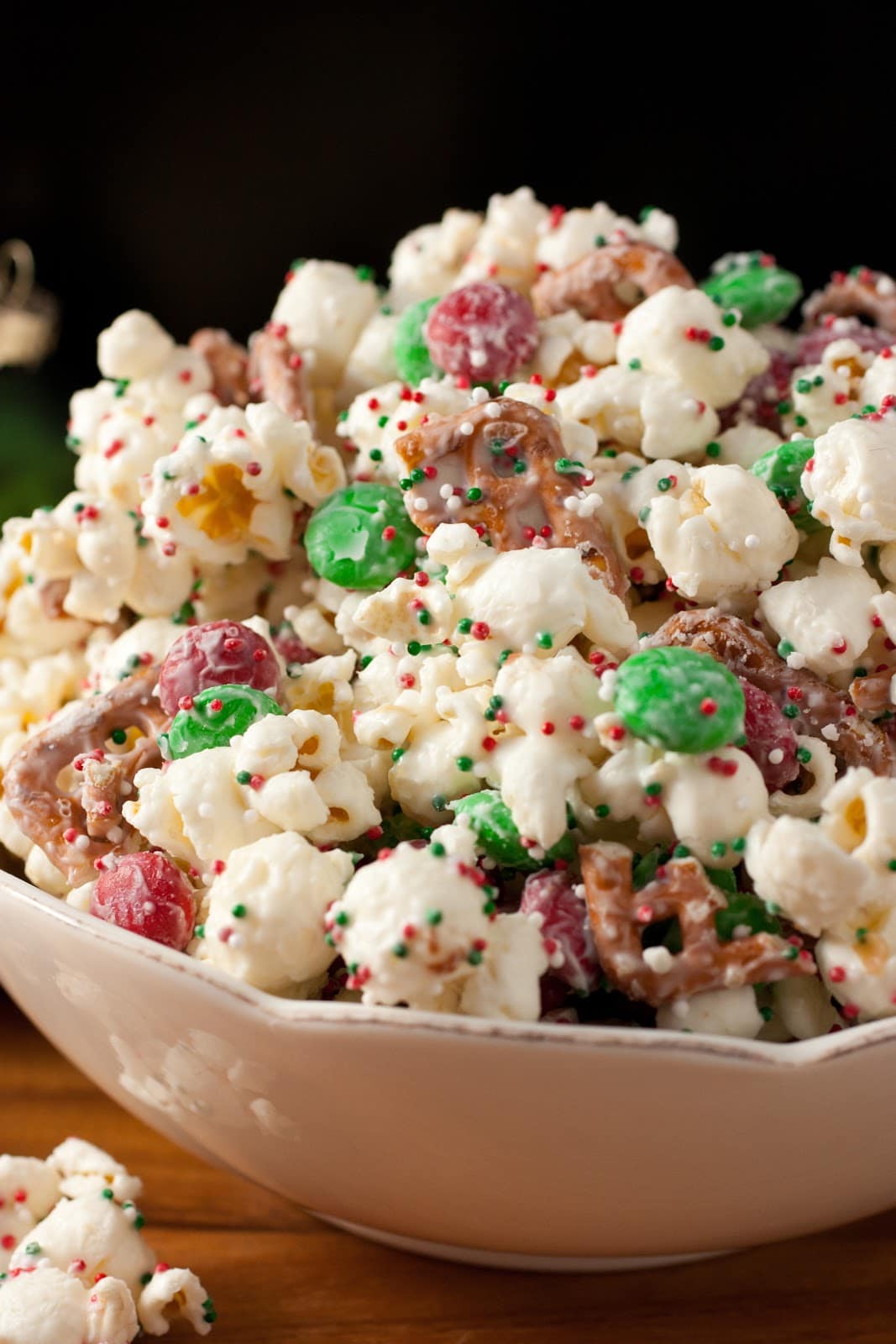 Christmas Crunch {Funfetti Popcorn Christmas Style} - Cooking Classy