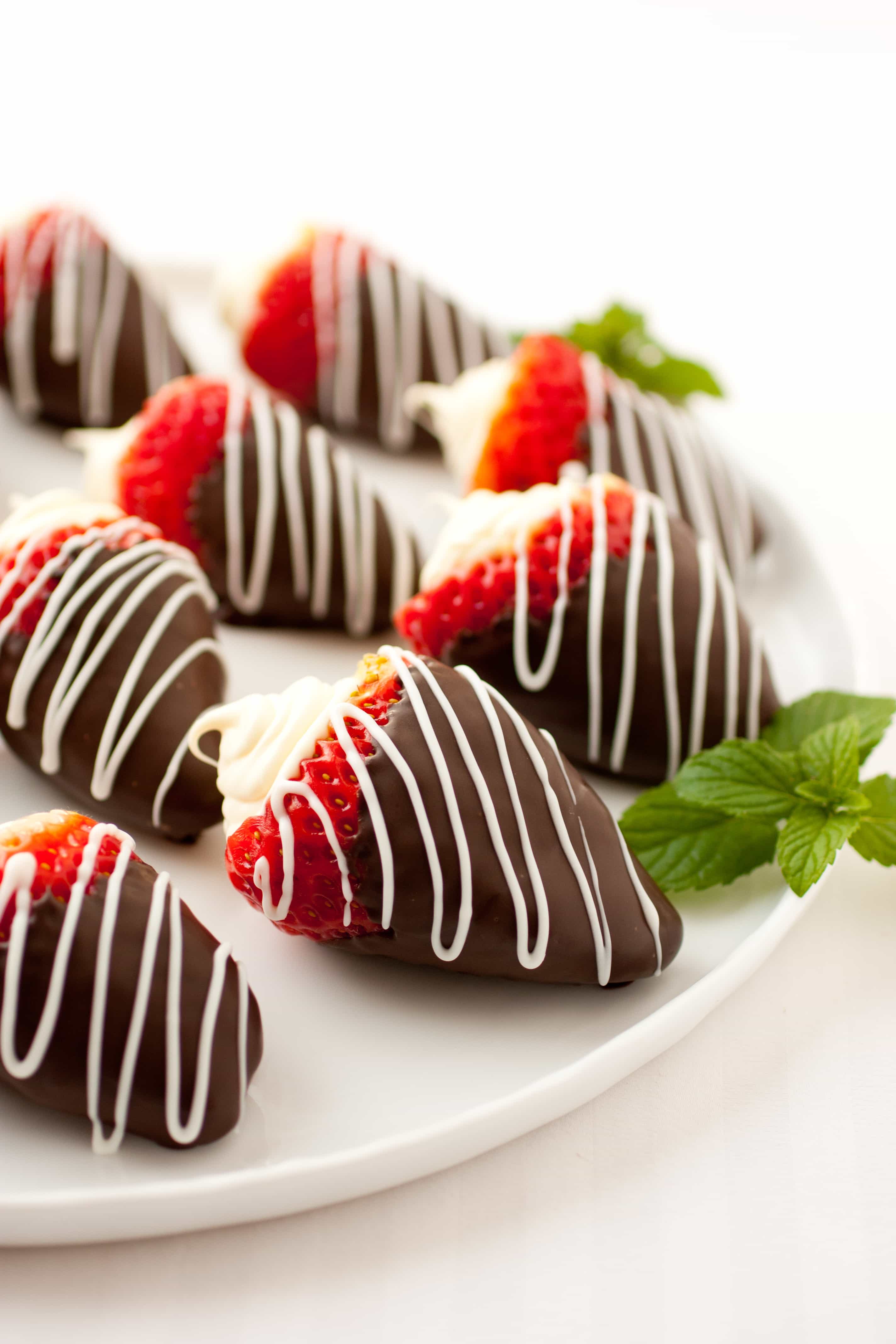 How To Make Chocolate Covered Strawberries With Nutella How To Make Chocolate Covered Strawberries With Nutella