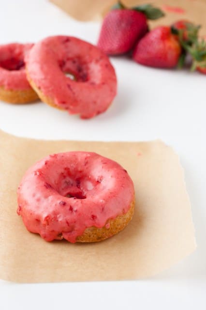 strawberry doughnuts4