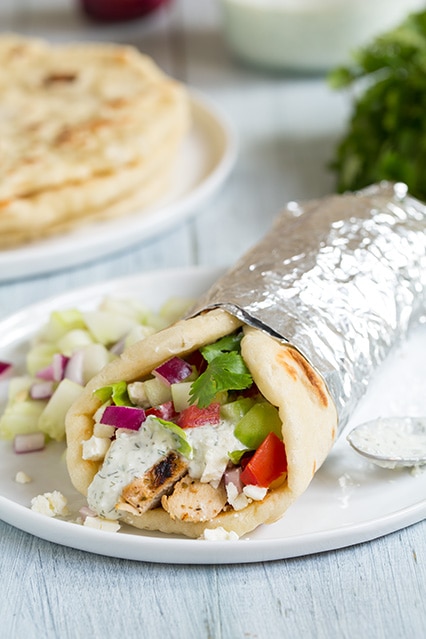 https://www.cookingclassy.com/wp-content/uploads/2013/09/chicken-gyros-with-tzatziki2%2Bsrgb..jpg