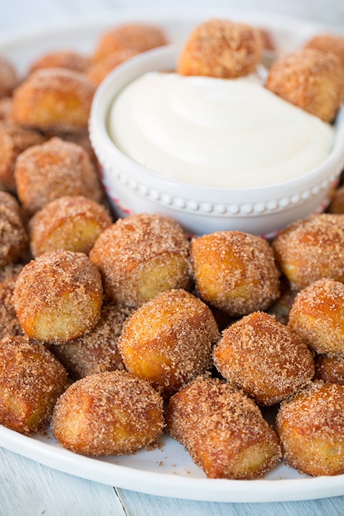 Auntie Anne S Copycat Cinnamon Sugar Pretzel Bites Nuggets With Cream Cheese Dipping Sauce Cooking Classy