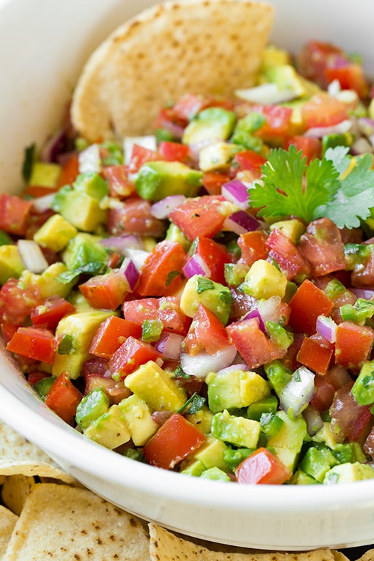 Avocado Salsa With Tomatoes and Onions