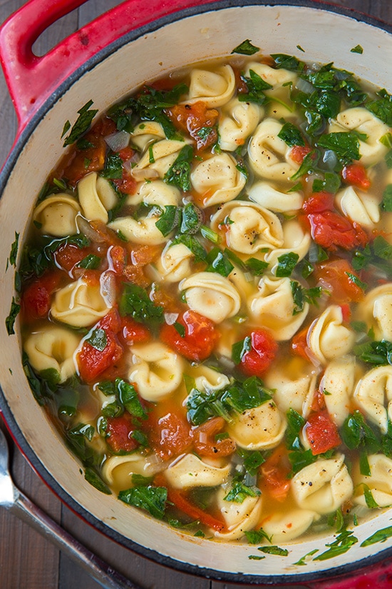 Fresh Spinach Tomato and Garlic Tortellini Soup - Cooking Classy