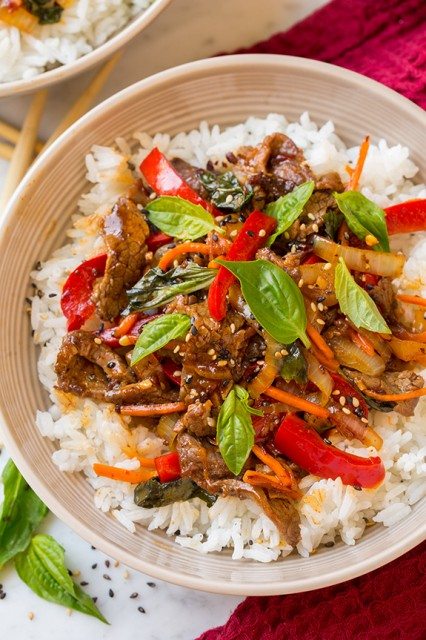 Thai Basil Beef Bowls - Cooking Classy