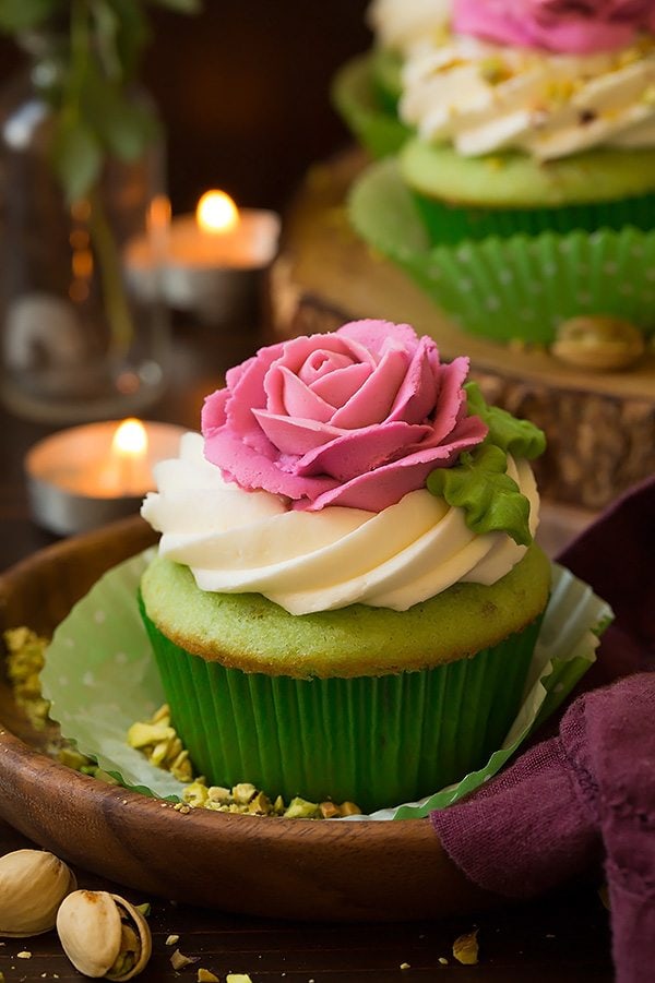 pistachio_cupcakes.