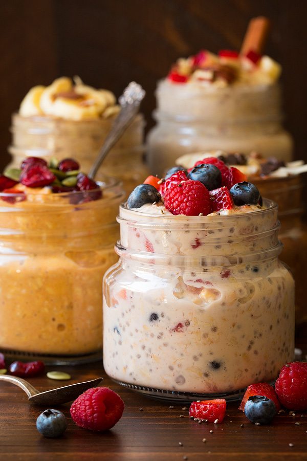 Best Overnight Oats with Chia Seeds and Berries