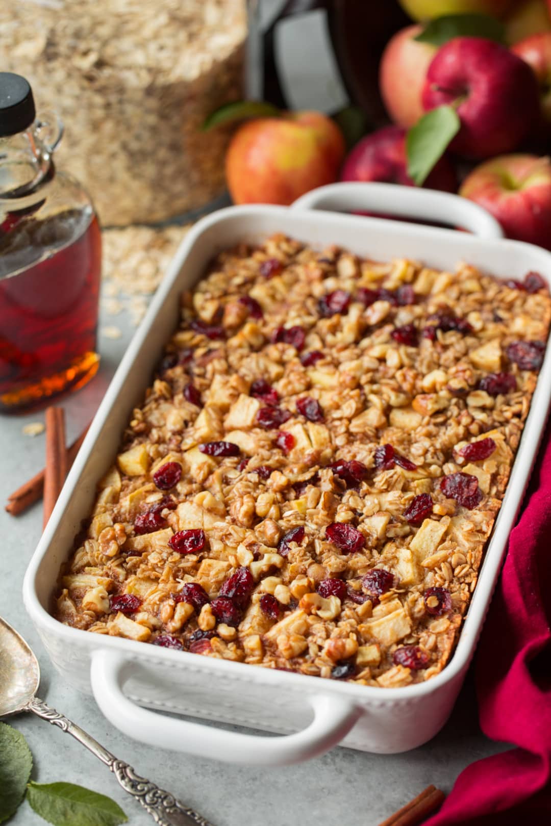 Baked Oatmeal with Apples and Cinnamon - Cooking Classy