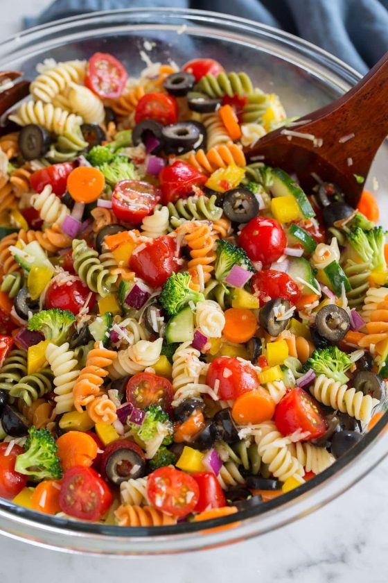 Easy Pasta Salad Recipe (The Best!) - Cooking Classy