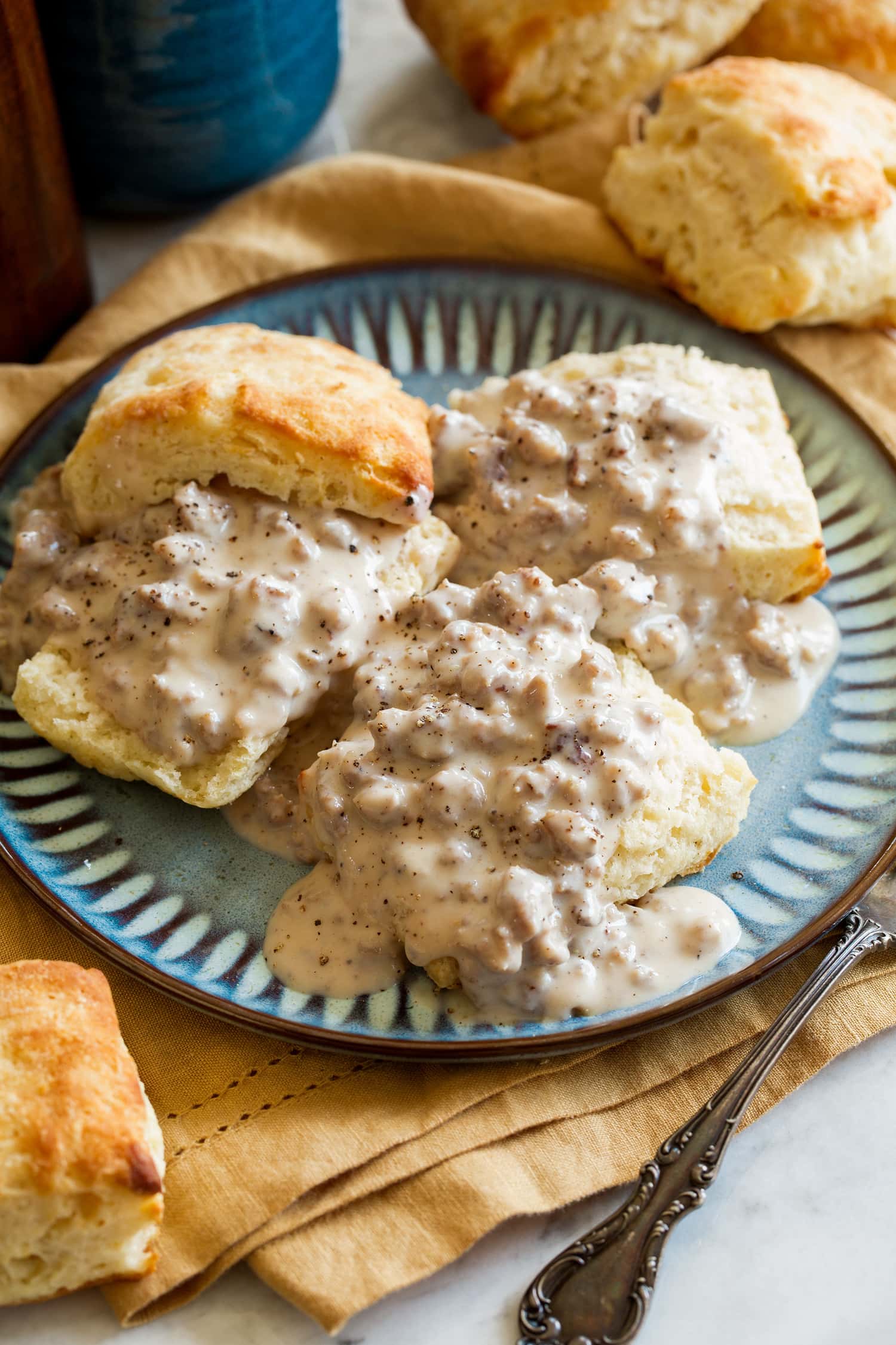 Biscuits and Sausage Gravy – Cooking Classy